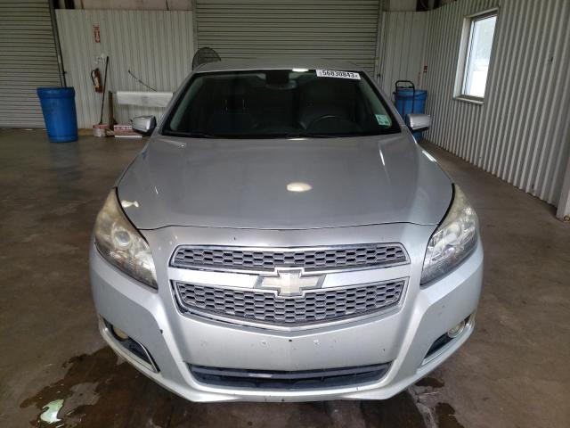 1G11H5SA0DF268574 - 2013 CHEVROLET MALIBU LTZ ვერცხლისფერი ფოტო 5