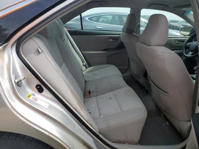 4T1BF1FKXFU100271 - 2015 TOYOTA CAMRY LE SILVER photo 10