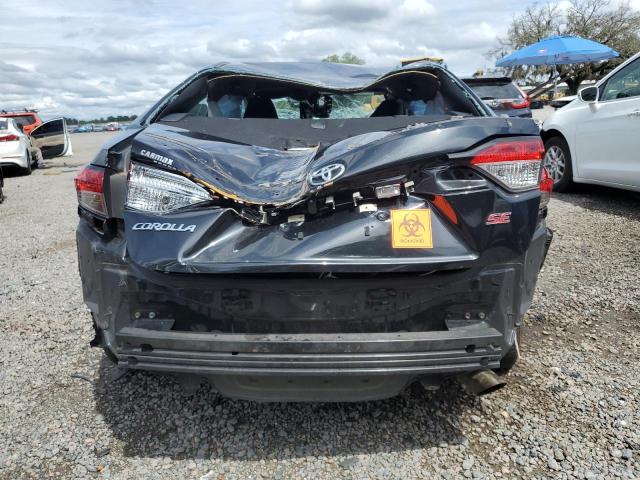 5YFS4RCE2LP024089 - 2020 TOYOTA COROLLA SE فحمي صورة 6