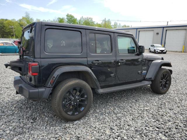 1C4JJXP68NW232337 - 2022 JEEP WRANGLER U SAHARA 4XE BLACK photo 3