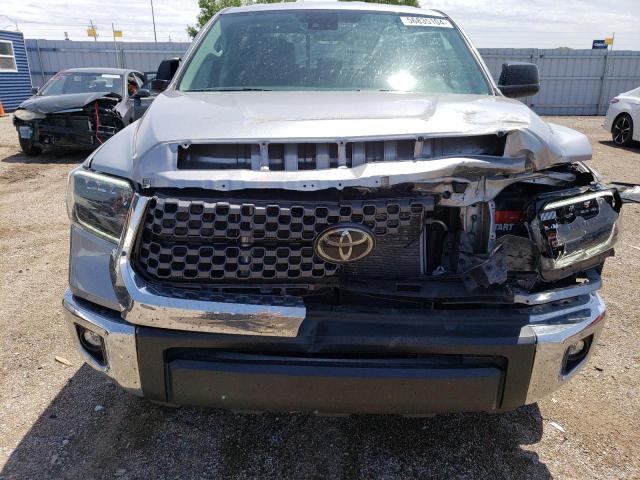5TFUY5F18LX880870 - 2020 TOYOTA TUNDRA DOUBLE CAB SR/SR5 SILVER photo 5