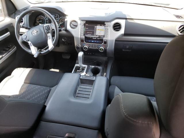 5TFUY5F18LX880870 - 2020 TOYOTA TUNDRA DOUBLE CAB SR/SR5 SILVER photo 8