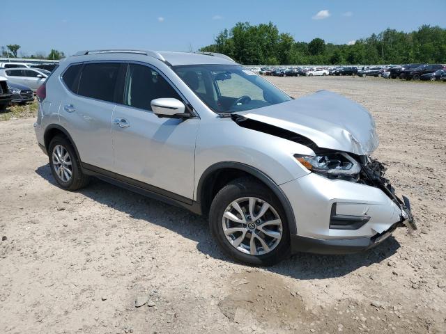 KNMAT2MV5JP517574 - 2018 NISSAN ROGUE S SILVER photo 4