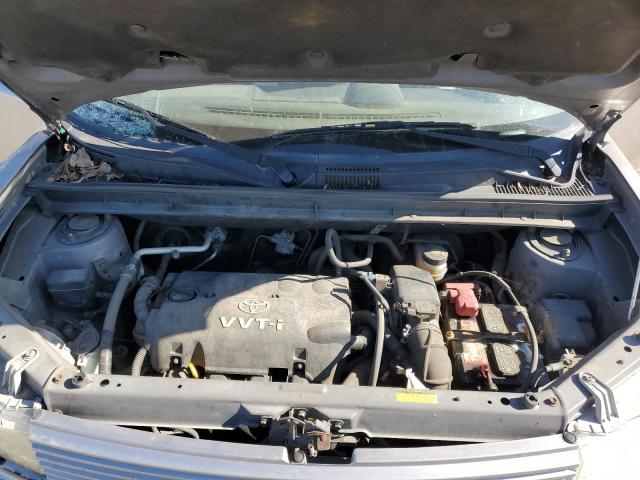 JTLKT324350213232 - 2005 TOYOTA SCION XB SILVER photo 12