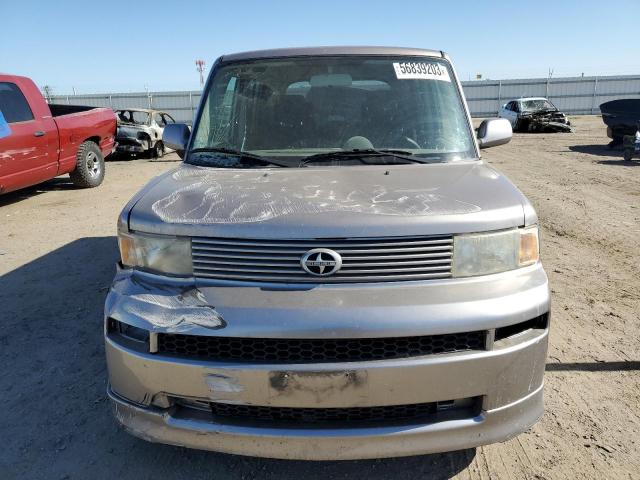 JTLKT324350213232 - 2005 TOYOTA SCION XB SILVER photo 5