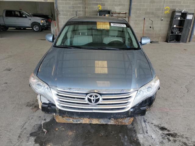 4T1BK3DB6BU381439 - 2011 TOYOTA AVALON BASE BLUE photo 5