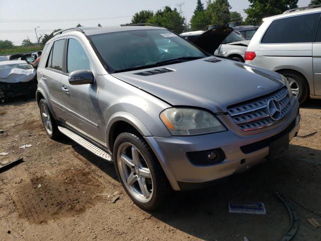 4JGBB75E66A067782 - 2006 MERCEDES-BENZ ML 500 SILVER photo 4