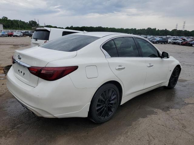 JN1EV7AR9JM612238 - 2018 INFINITI Q50 LUXE WHITE photo 3