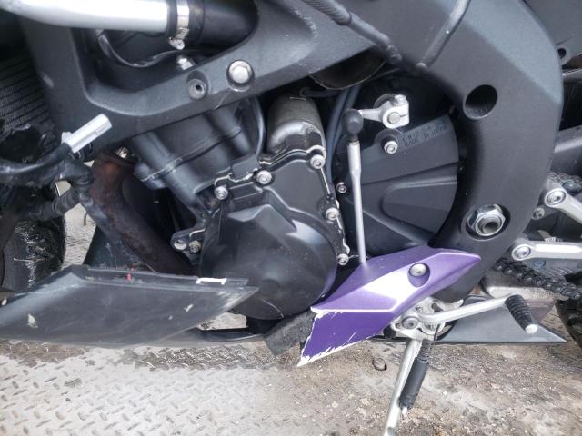 JYARJ12E56A000237 - 2006 YAMAHA YZFR6 L PURPLE photo 5