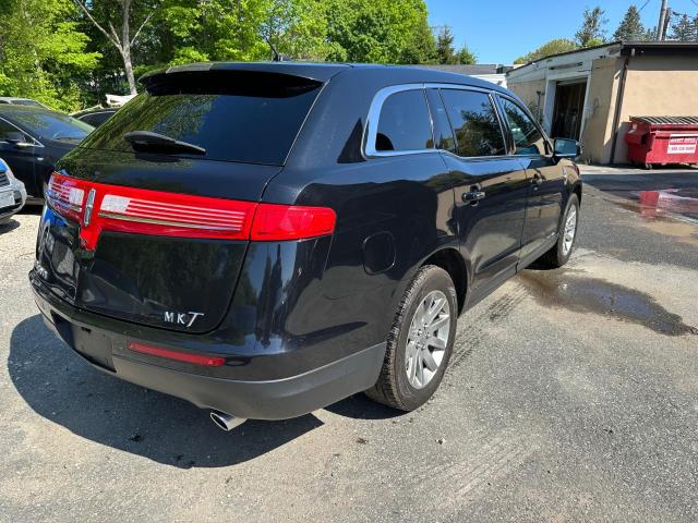 2LMHJ5NK7JBL02473 - 2018 LINCOLN MKT Czarny zdjęcie 4
