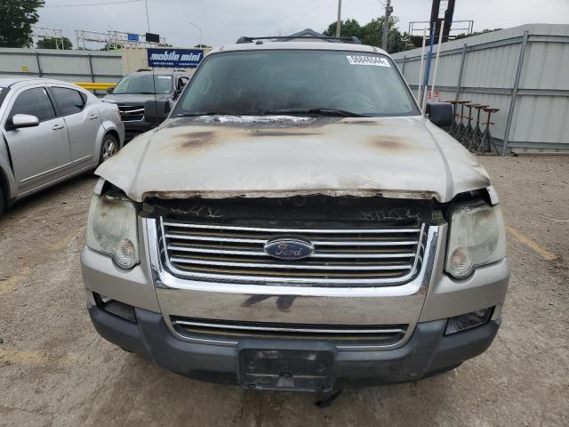 1FMEU73E76UB08994 - 2006 FORD EXPLORER XLT BEIGE photo 5