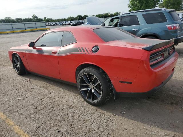2C3CDZFJ7FH820638 - 2015 DODGE CHALLENGER R/T SCAT PACK RED photo 2