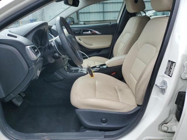 SJKCH5CP8JA052464 - 2018 INFINITI QX30 BASE WHITE photo 7