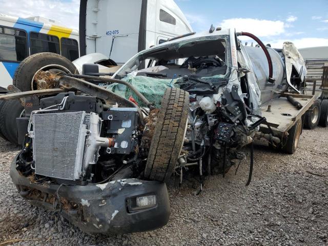 1HTKHPVK7MH720734 - 2021 CHEVROLET SILVERADO WHITE photo 2