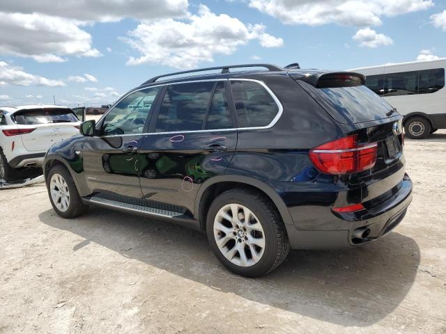 5UXZV4C54D0B13383 - 2013 BMW X5 XDRIVE35I BLACK photo 2