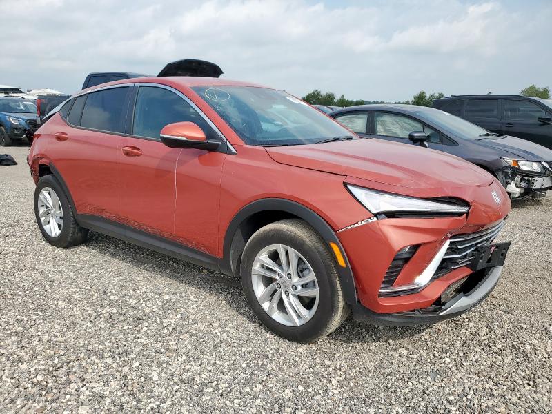 KL47LAE29RB147256 - 2024 BUICK ENVISTA PREFERRED ORANGE photo 4