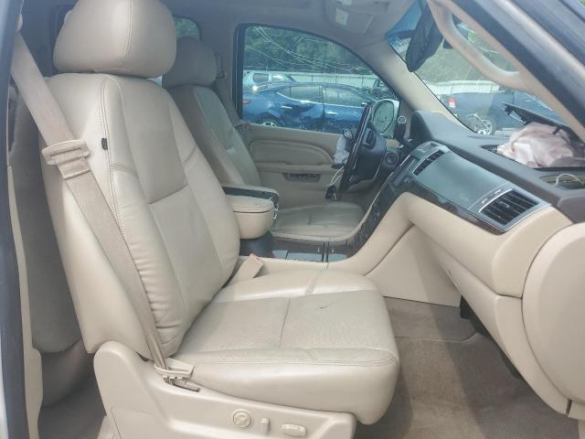 1GYS3HEF8DR111533 - 2013 CADILLAC ESCALADE ESV LUXURY 白色 照片 7