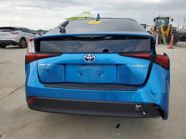 JTDKARFU2L3111155 - 2020 TOYOTA PRIUS L BLUE photo 6