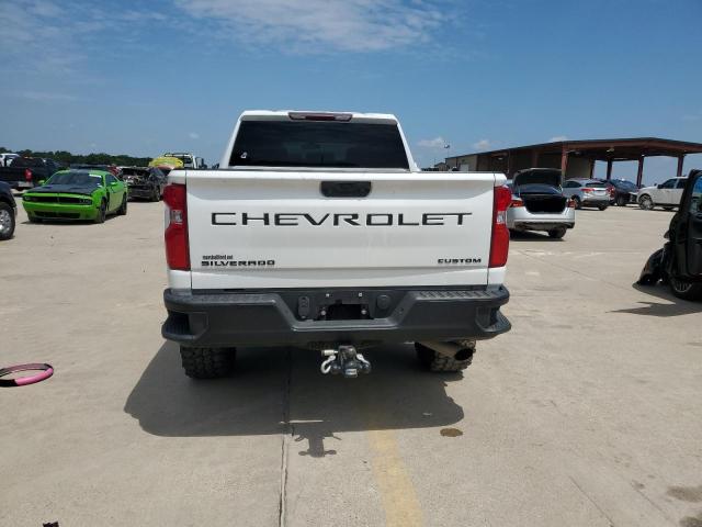 1GC4YME7XLF307751 - 2020 CHEVROLET SILVERADO K2500 CUSTOM WHITE photo 6