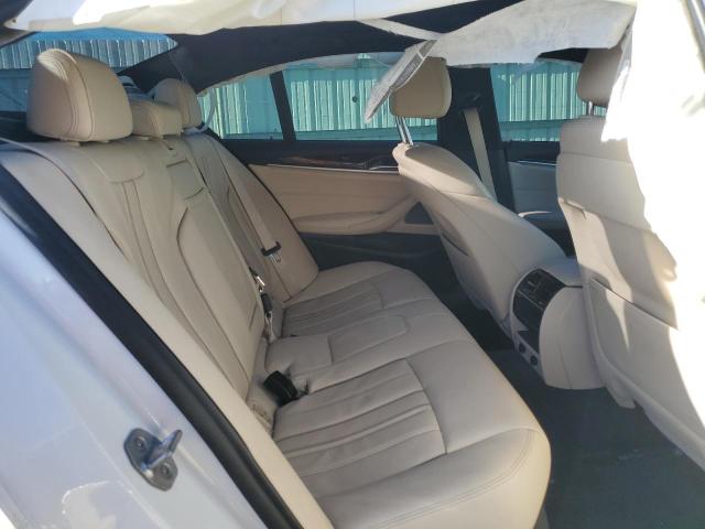 WBAJE5C50JG918721 - 2018 BMW 540 I WHITE photo 10