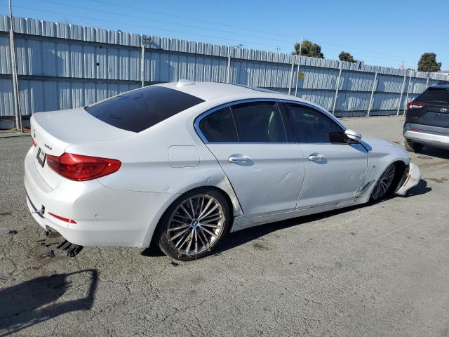 WBAJE5C50JG918721 - 2018 BMW 540 I WHITE photo 3