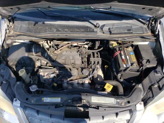 2A4RR4DE6AR105265 - 2010 CHRYSLER TOWN & COU LX SILVER photo 12