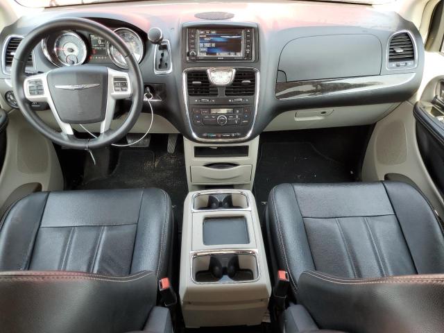 2C4RC1BG7FR552883 - 2015 CHRYSLER TOWN & COU TOURING 红色 照片 8