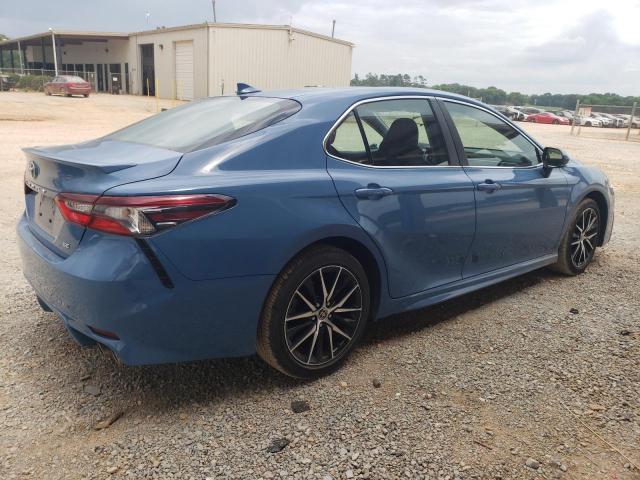 4T1G11AK8PU089008 - 2023 TOYOTA CAMRY SE NIGHT SHADE BLUE photo 3