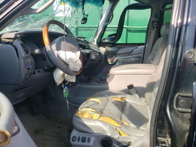 5LMPU28A8YLJ02015 - 2000 LINCOLN NAVIGATOR შავი ფოტო 5