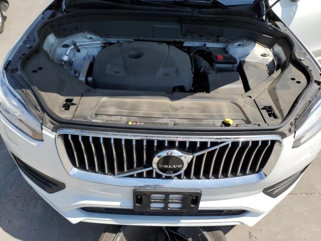 YV4A22PK5L1580942 - 2020 VOLVO XC90 T6 MOMENTUM WHITE photo 12