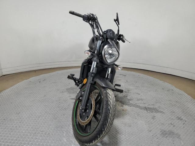 JKAENEC17NDA04049 - 2022 KAWASAKI EN650 C GRAY photo 2