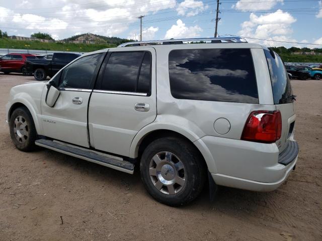 5LMFU28505LJ12094 - 2005 LINCOLN NAVIGATOR WHITE photo 2