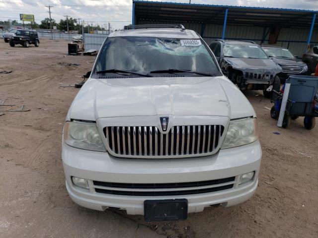 5LMFU28505LJ12094 - 2005 LINCOLN NAVIGATOR 白色 照片 5