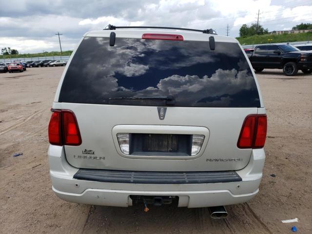 5LMFU28505LJ12094 - 2005 LINCOLN NAVIGATOR 白色 照片 6