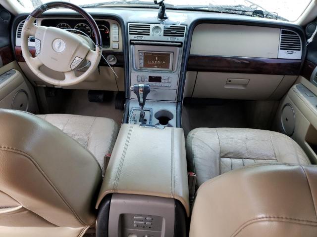 5LMFU28505LJ12094 - 2005 LINCOLN NAVIGATOR 白色 照片 8