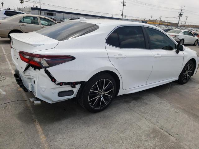 4T1G11AK7PU150736 - 2023 TOYOTA CAMRY SE NIGHT SHADE WHITE photo 3