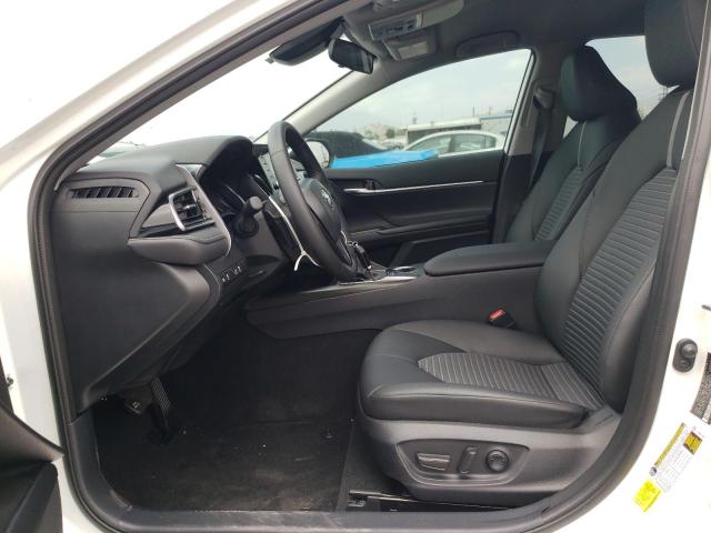 4T1G11AK7PU150736 - 2023 TOYOTA CAMRY SE NIGHT SHADE WHITE photo 7