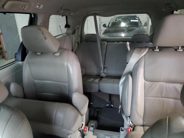 5TDYK3DC8FS664376 - 2015 TOYOTA SIENNA XLE WHITE photo 10