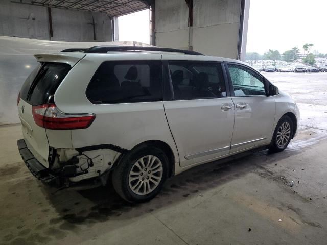 5TDYK3DC8FS664376 - 2015 TOYOTA SIENNA XLE WHITE photo 3