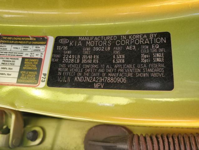 KNDJN2A21H7880906 - 2017 KIA SOUL GREEN photo 13