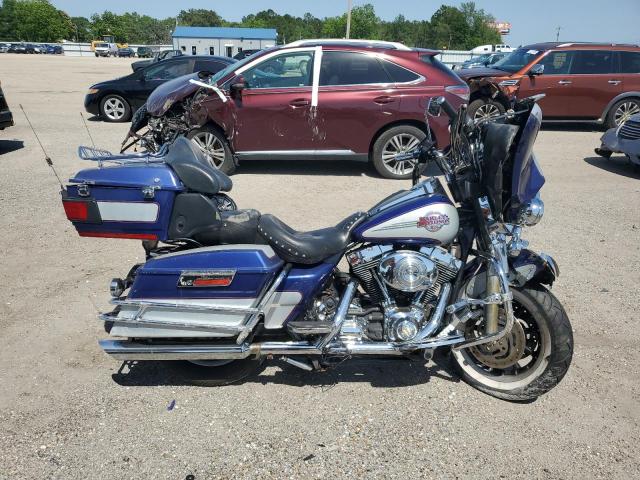 1HD1FCW116Y667754 - 2006 HARLEY-DAVIDSON FLHTCUI 蓝色 照片 1