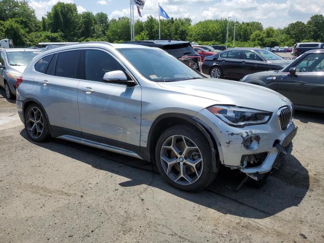 WBXHT3C59K3H36185 - 2019 BMW X1 XDRIVE28I SILVER photo 4