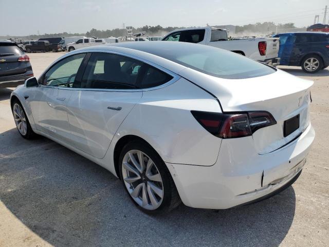 5YJ3E1EA2KF301329 - 2019 TESLA MODEL 3 WHITE photo 2