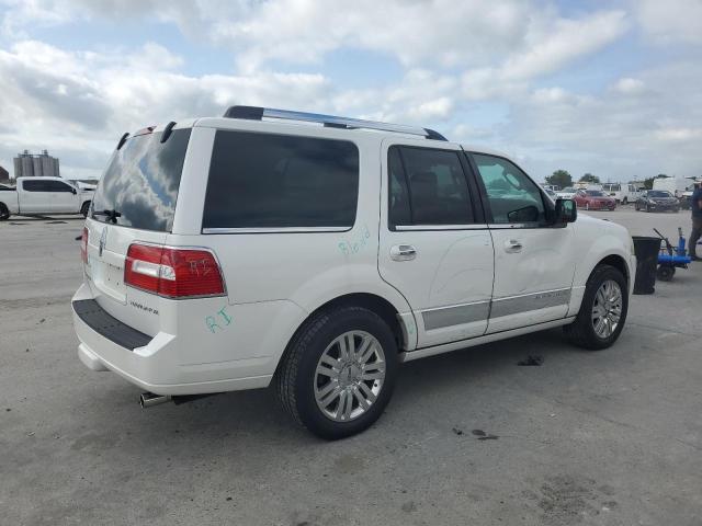 5LMJJ2H53BEJ00878 - 2011 LINCOLN NAVIGATOR 白色 照片 3