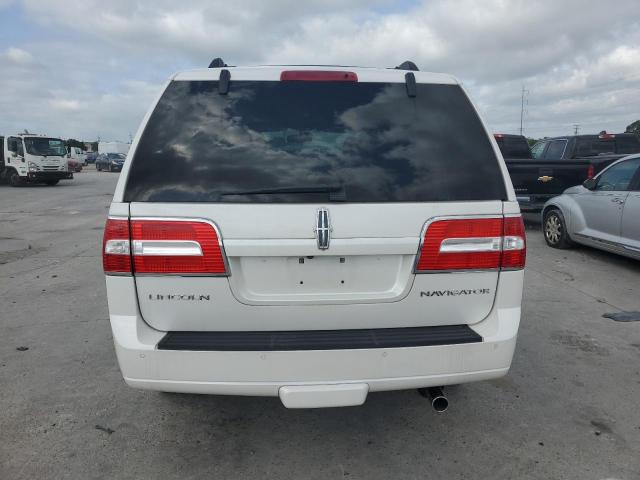5LMJJ2H53BEJ00878 - 2011 LINCOLN NAVIGATOR 白色 照片 6