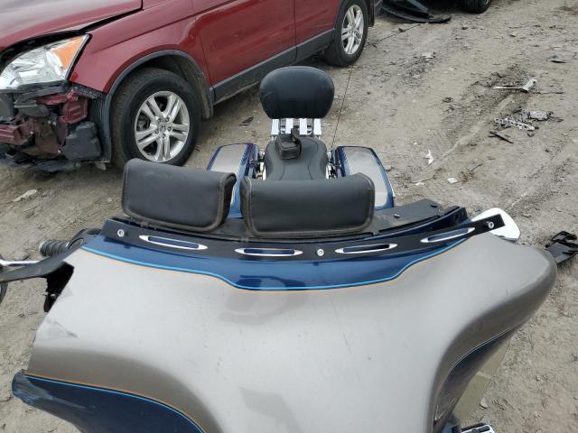 1HD1FCR14WY601338 - 1998 HARLEY-DAVIDSON FLHTCUI 黑色 照片 5