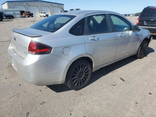 1FAHP3GN8AW176395 - 2010 FORD FOCUS SES SILVER photo 3