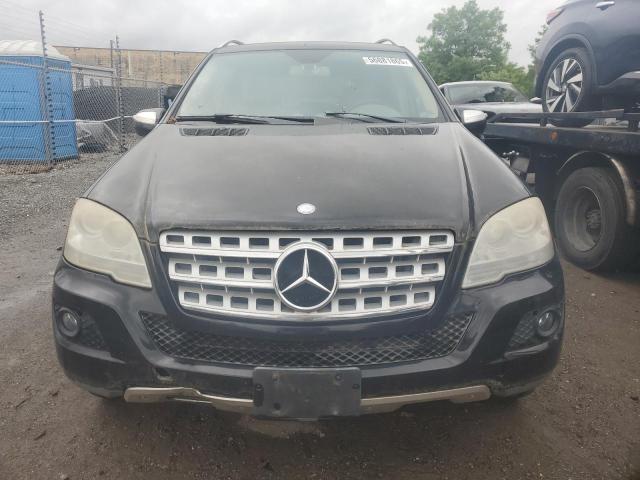 4JGBB8GB1AA589267 - 2010 MERCEDES-BENZ ML 350 4MATIC BLACK photo 5