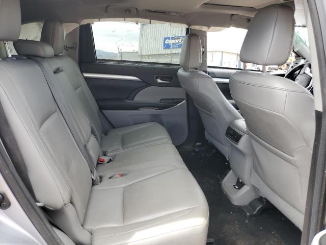 5TDJKRFH1GS505861 - 2016 TOYOTA HIGHLANDER XLE SILVER photo 11