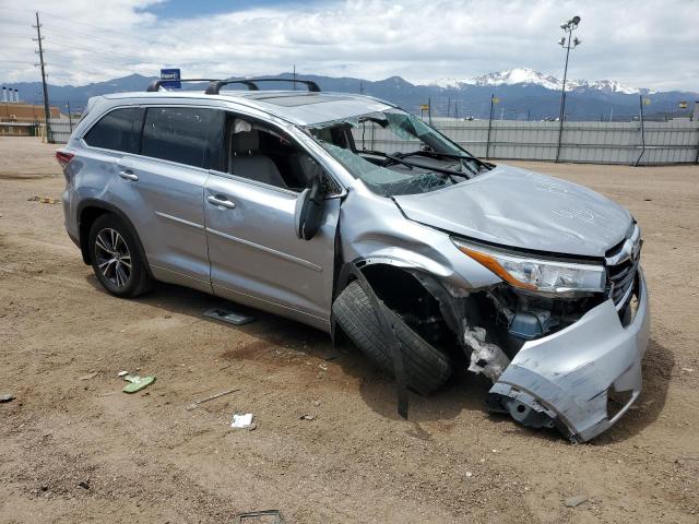 5TDJKRFH1GS505861 - 2016 TOYOTA HIGHLANDER XLE SILVER photo 4